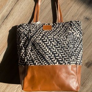 Large Sseko Bucket Bag